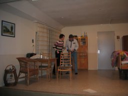 Theater 2003 - Dreistes Stück im Greisenglück
